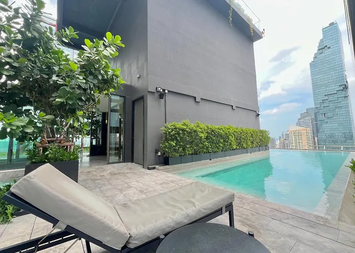 5-minwalkbts Pool-view 35th Fl Privatejacuzzi Апартаменты Бангкок